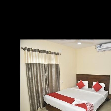 Poddar Inn Guwahati Esterno foto